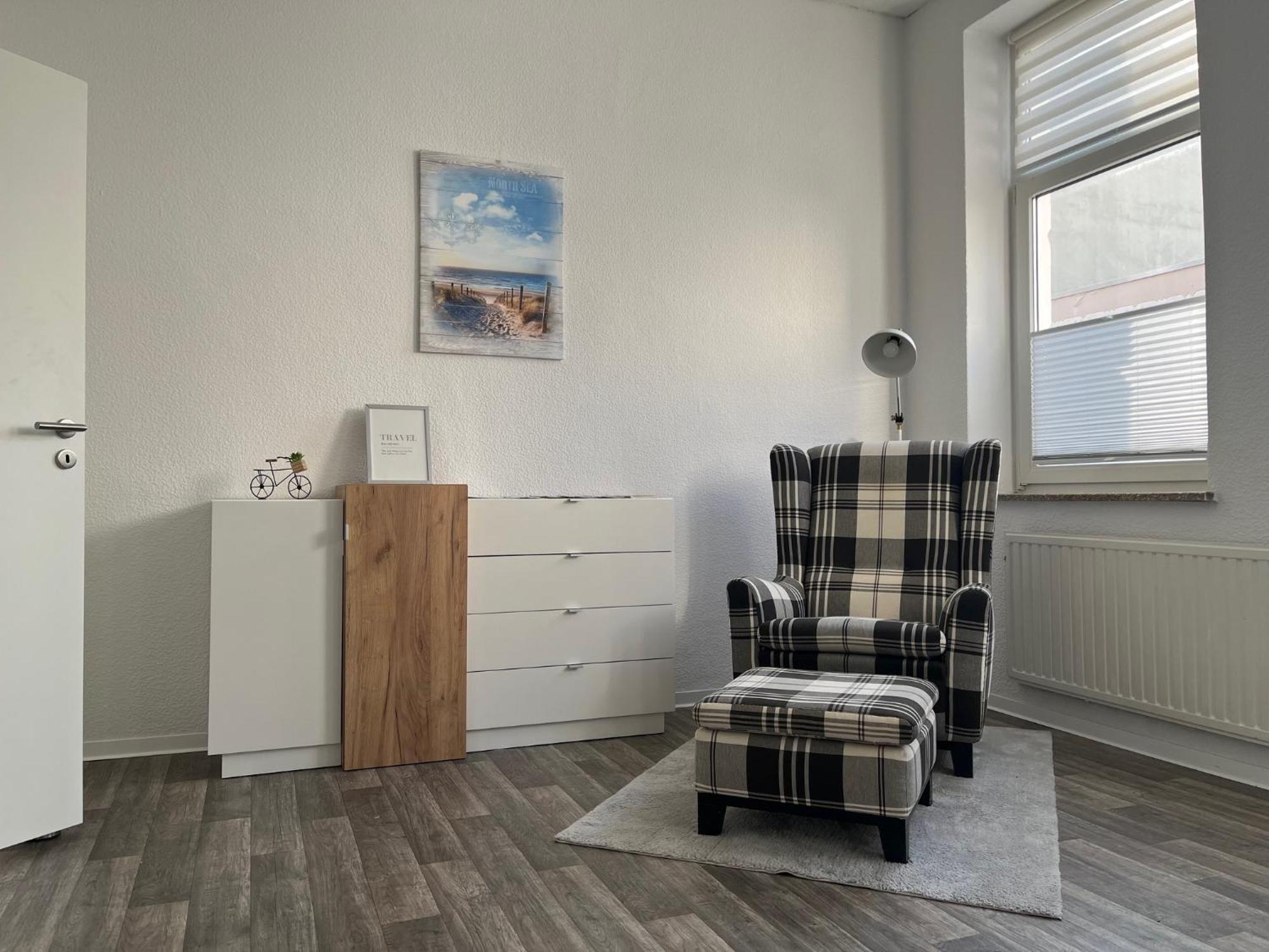 Ferienwohnung Frisch Renoviert - Ruhig Aber Dennoch Sehr Zentral Gelegen Wilhelmshaven Exterior foto